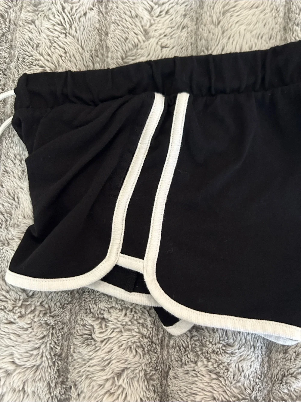 Old Navy Girls Athletic Shorts 2-Pair Bundle Black Gray - Size Large